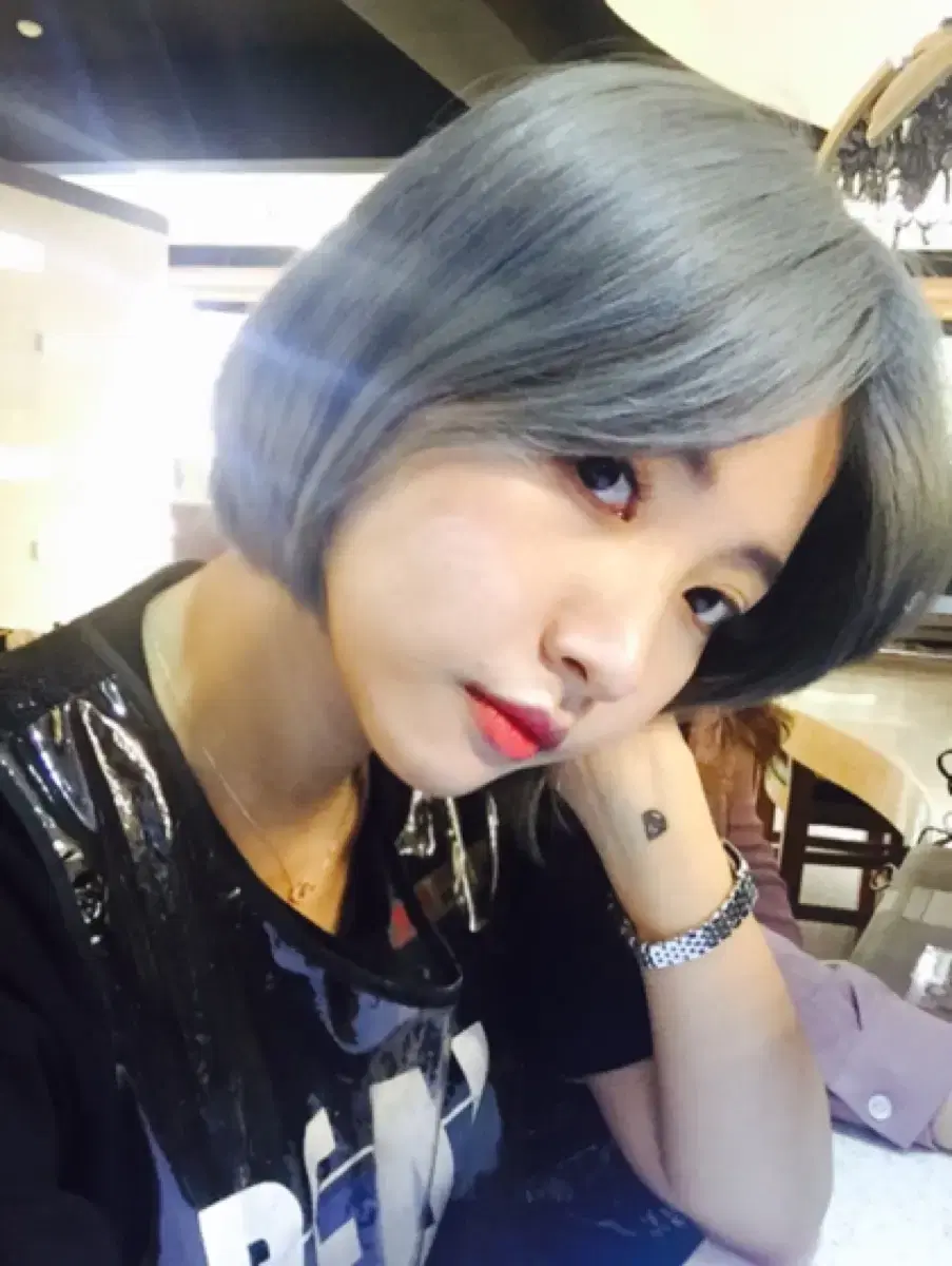 thumbnail-5